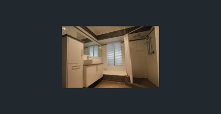 Spacious, Sophistaced & Superb location!! - Photo 5