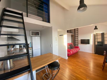 Location Appartement 1 pièce 31m² - Photo 2