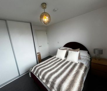 1 bedroom Flat To Let - Photo 4