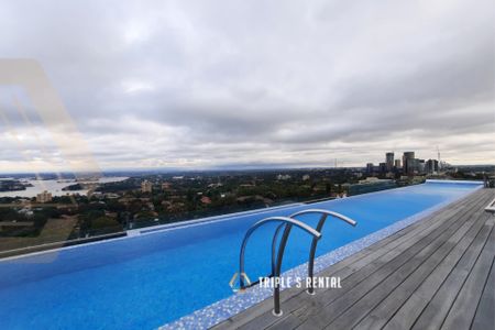 Lucent - Luxurious One Bedroom Apartment With Storage Cage & Secure & Quiet & Nice View - Photo 2