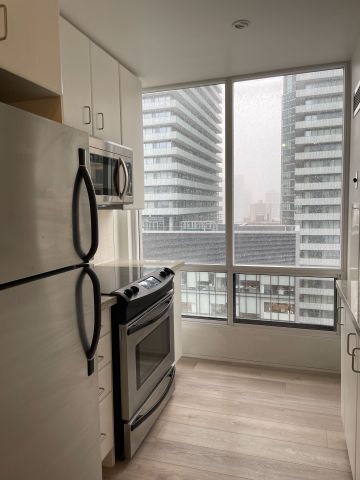 For Lease - 85 Bloor Street Unit# 1511, Toronto, Ontario - Photo 2