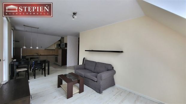 Przedstawiam Państwu ofertę wynajmu mieszkania dwupokojowego w centrum miasta - Złotnicza. - Zdjęcie 1