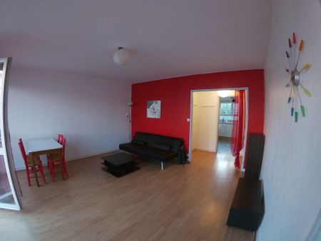 POITIERS EST T2 de 49.84 m² avec cave et parking - Photo 4