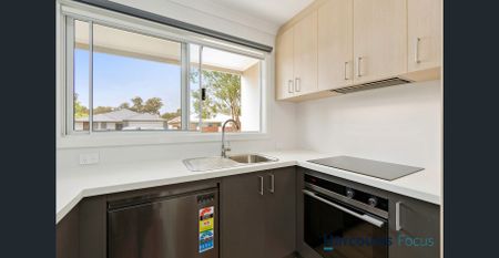 For Lease: Brand New Modern 2-Bedroom House in Prime Huntingdale Location - Photo 4