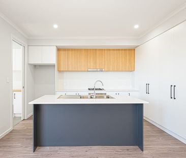 [Available to Rent] - Photo 6