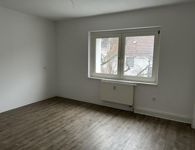 3 Zimmer mit Balkon für sportliche Mieter! - Foto 1