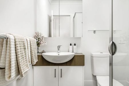 Townhouse in the Heart of Mawson Lakes - Photo 4