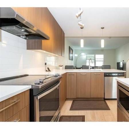 Full Townhouse for Rent - Photo 3