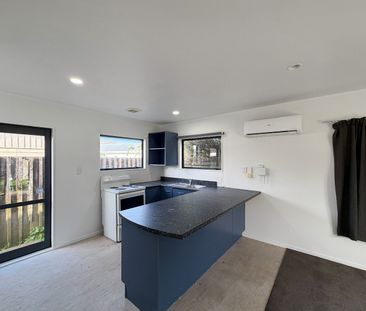 3-Bedroom Unit for Rent in Mangere - Photo 6