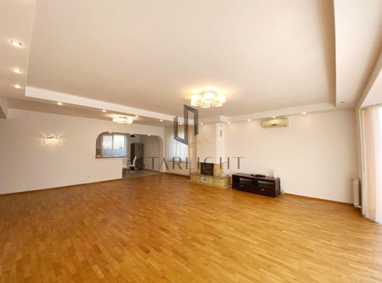 Family Villa | Garden & Outdoor Pool | Iancu Nicolae – International Schools - Fotografie 1