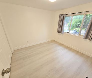 For Lease - 261 Parkway Avenue, Georgina, Ontario - Photo 4