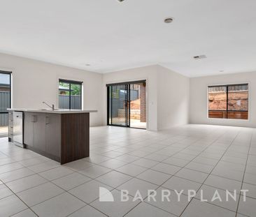 Family Home in the Heart of Darley! - Photo 4