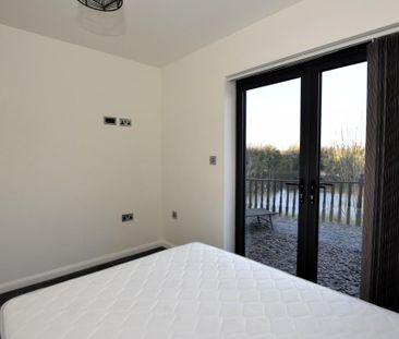 2 bedroom detached house to rent - Photo 3