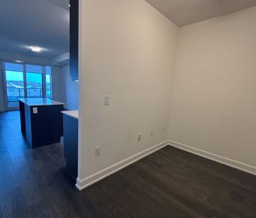 For Lease - 3200 William Coltson Avenue Unit# 426, Oakville, Ontario - Photo 3