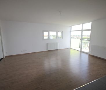 Location Appartement 3 pièces 72m² LILLE 59000 - Photo 1