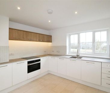 2 bedroom semi-detached house to rent - Photo 5