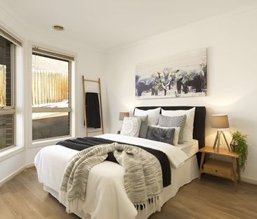 3/29 Devon Road, Pascoe Vale, Vic 3044 - Photo 3