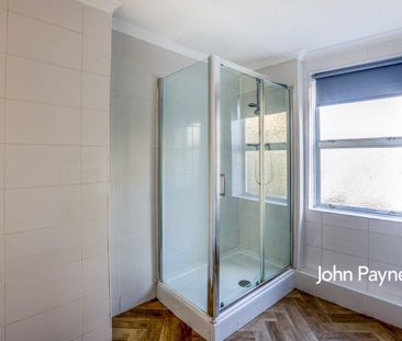 Blackheath Road, London, SE10 - Photo 6