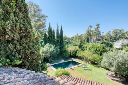 House in Nueva Andalucía, Costa del Sol - Photo 4