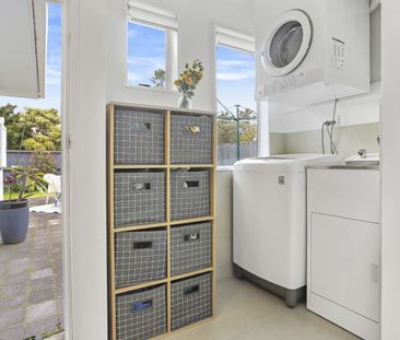 Cute Refurbished Unit! - Photo 6