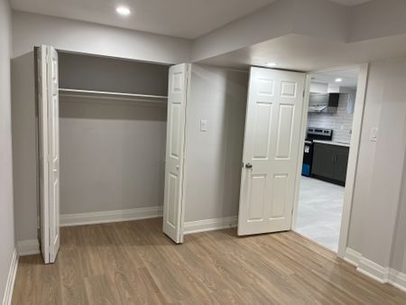 For Lease - 17 Applemore Road Unit# Basement, Toronto, Ontario - Photo 3