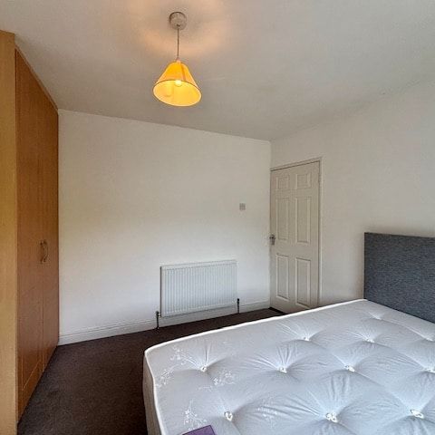 Stanford Green, Walkinstown, Dublin 12 (Double room) - Photo 1