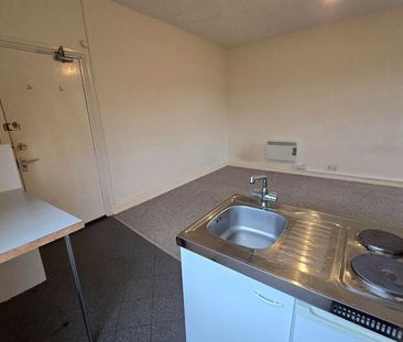 Flat 4, 5A Fulford Road, Scarborough - Photo 5