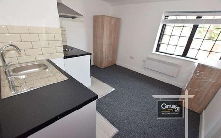 |ref: |, Rockstone Lane, Southampton, SO14 - Photo 2