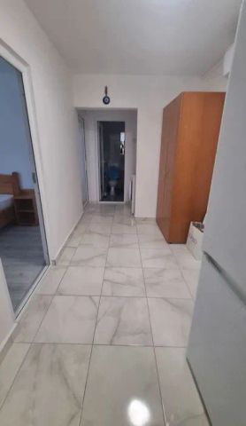 Persoana fizica, inchiriez apartament cu doua camere,zona Campus universitar - Fotografie 5