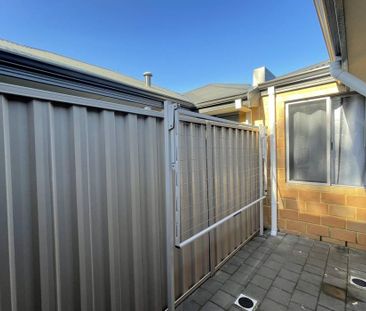 6/38 Astley Street, GOSNELLS WA 6110 - Photo 2