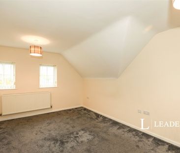 3 bedroom house to rent Pyms Lane, Crewe, Cheshire, CW1 - Photo 2