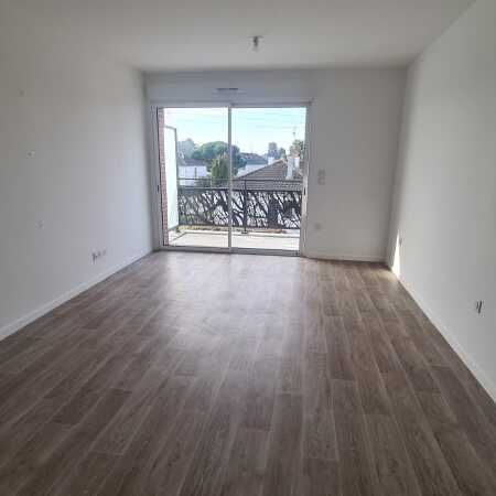 Location Appartement 1 pièce 30m² ST JEAN LE BLANC 45650 - Photo 1