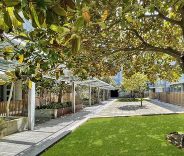 *** Welcome to apartment E211A REVOLUCION APARTMENTS *** - Photo 6