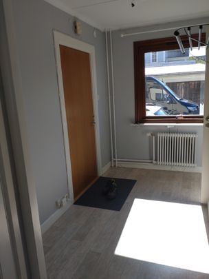 Källstorpsvägen, Trollhättan - Photo 1