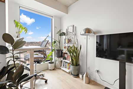 For Lease - 530 Indian Grove Unit# 608, Toronto, Ontario - Photo 2