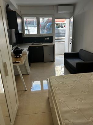 Studio/Γκαρσονιέρα για ενοικίαση Αγία Τριάδα (Φάληρο - Ιπποκράτειο) - Photo 1