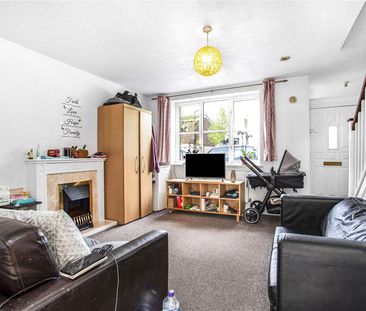 Vicarage Road, London, E15 4HD - Photo 1