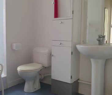 Location Appartement 1 pièce 27m² ST BRIEUC 22000 - Photo 5