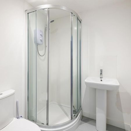 2 bedroom flat to rent - Photo 4