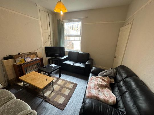 3 bedroom detached house to rent - Photo 1