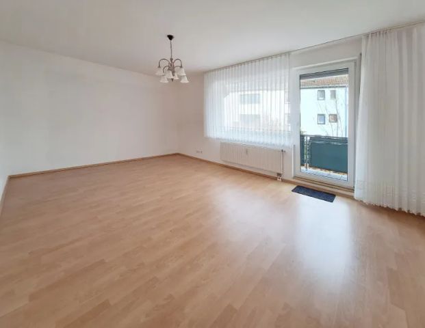 Ruhige Lage, lichtdurchflutete Räume und ein großzügiger Schnitt - Foto 1