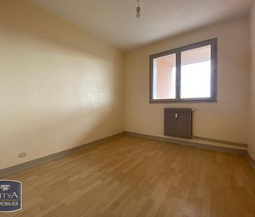 Location appartement 3 pièces de 65.98m² - Photo 4