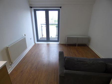 1 bedroom flat to rent - Photo 3