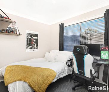 Modern Family Home Opportunity - Photo 5