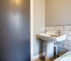 3 BEDROOM House - Semi-Detached - Photo 3