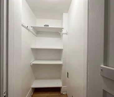 376 Rue St Viateur O., Montréal (Le Plateau-Mont-Royal), QC H2V - Photo 1