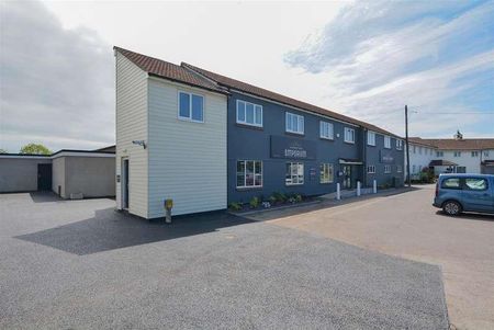 Ferndown, Dorset, BH22 - Photo 2