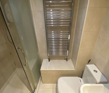 Lyon Street - Photo 3