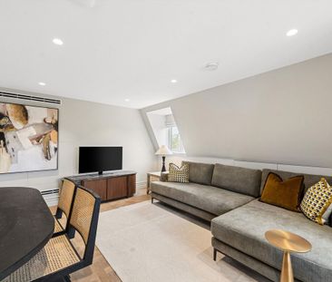 An elegant 2 bedroom apartment to rent in a newly renovated period building in Notting Hill, W2. - Photo 2