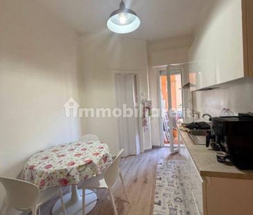 Appartamento ottimo stato, secondo piano, Adriatico, Ancona - Photo 3